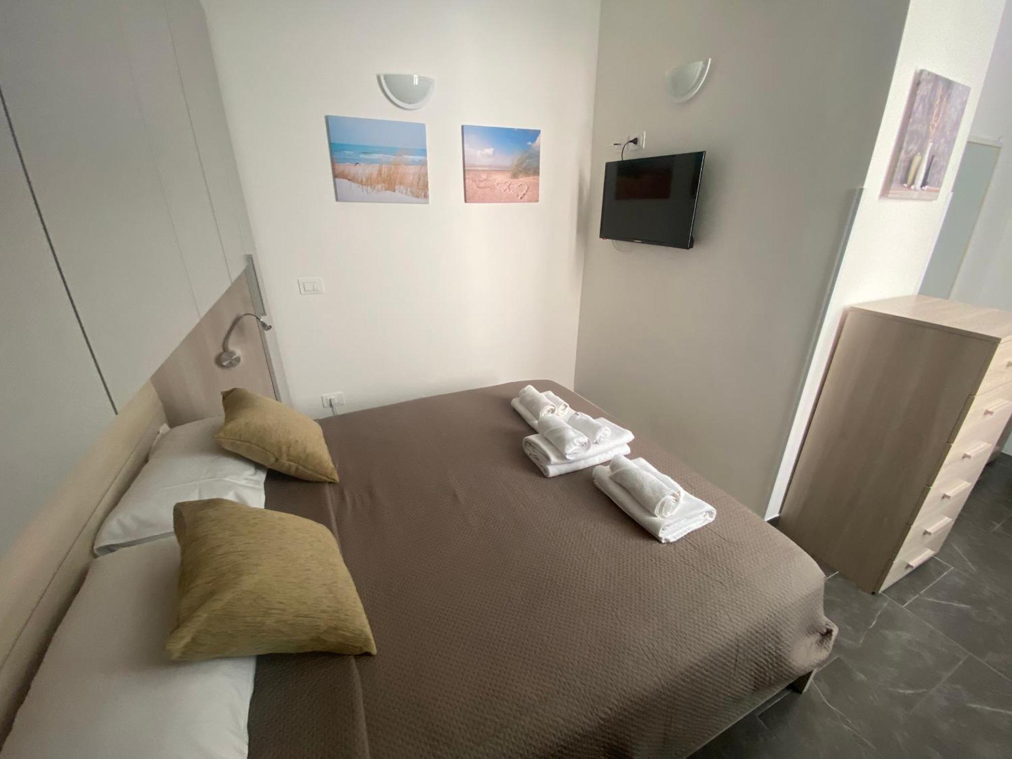 Little House Apartment Reggio Calabria Exterior photo